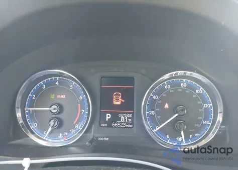 2017 Toyota Corolla Le z USA, uszkodzony, nr VIN 5YFBURHEXHP677088